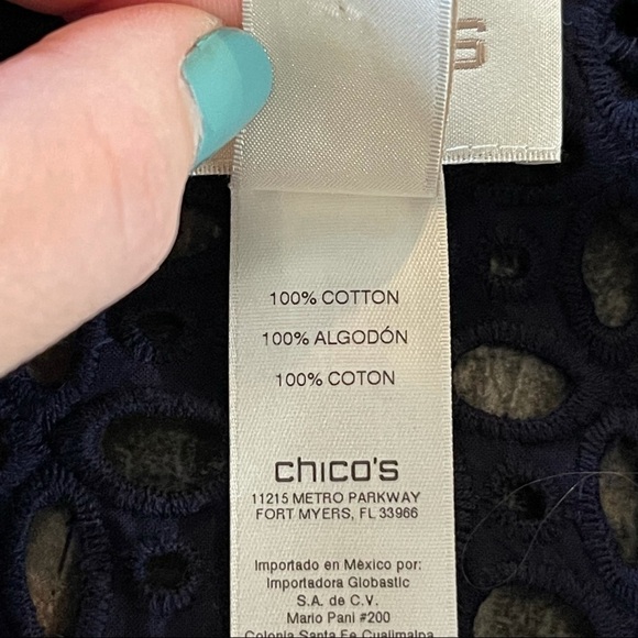 Chico’s Blue Eyelet Vest Jacket size 0 - Picture 12 of 15